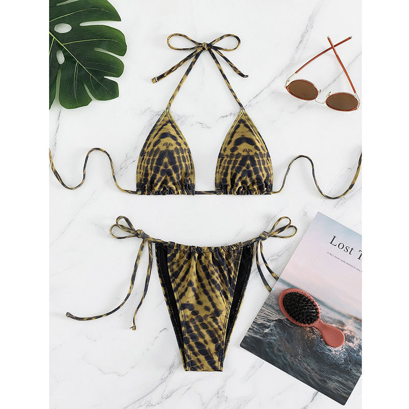 Printed triangle bikini